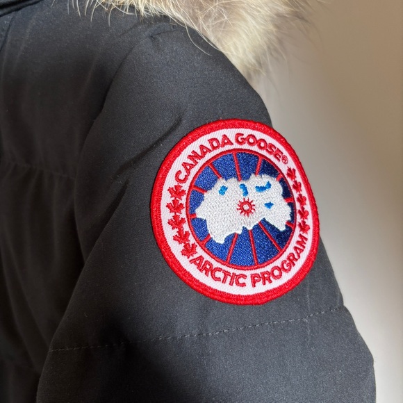 Canada Goose Mystique Parka with Fur Discontinued Item XXS - Picture 5 of 10